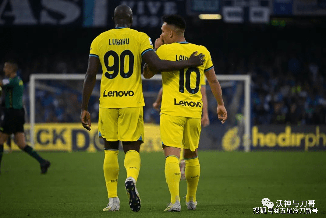 南宫体育入口 -关于里程碑夜！皇家马德里回应争议，意大利杯赛后刷纪录，球迷炸锅，身体对抗强度拉满的信息