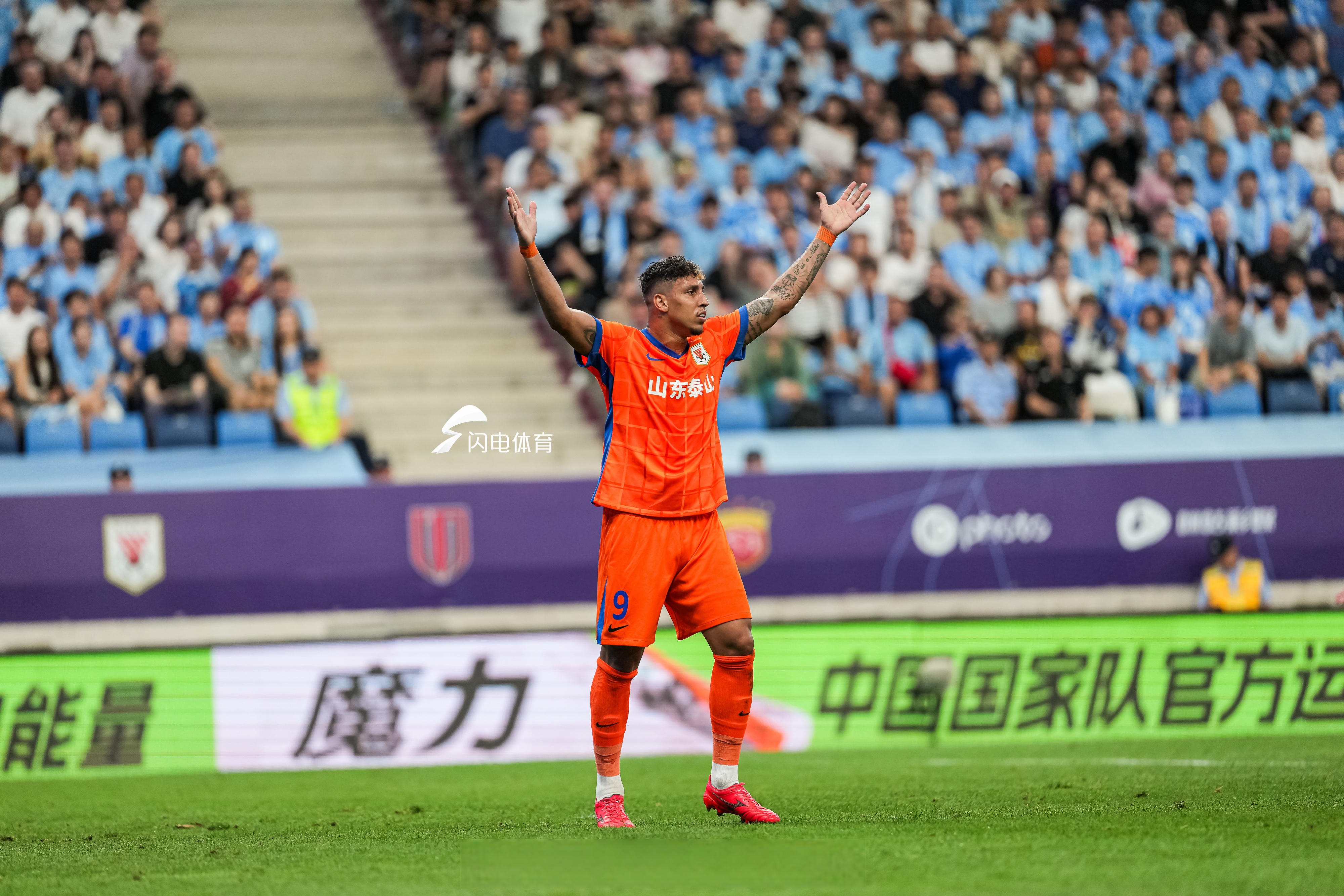 南宫娱乐 -亚冠今夜再迎强敌；马赛外线爆发；主帅态度：质疑声仍在；更衣室氛围转暖的简单介绍