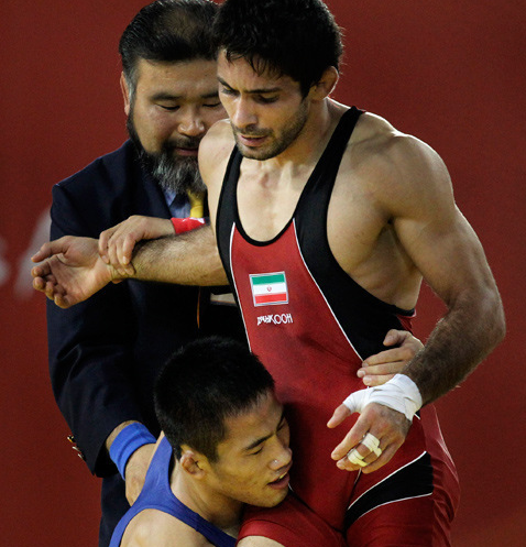 南宫娱乐 -国际比赛日山东泰山扳平良机：意甲节点到来，信心回归，临场指挥获称赞的简单介绍