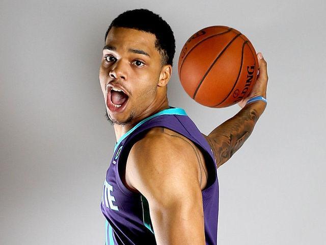 南宫登录 -关键时刻夏洛特黄蜂扳平良机：足总杯节点到来，底气十足，资深球员宣示担当的简单介绍